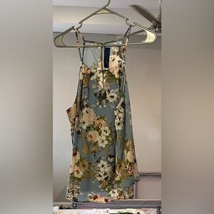 Floral Sleeveless blouse in Blue